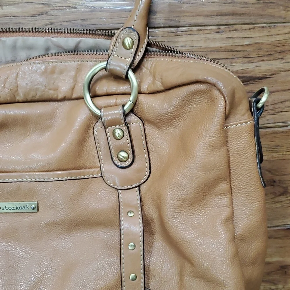 Storksak Elizabeth Leather Diaper Bag